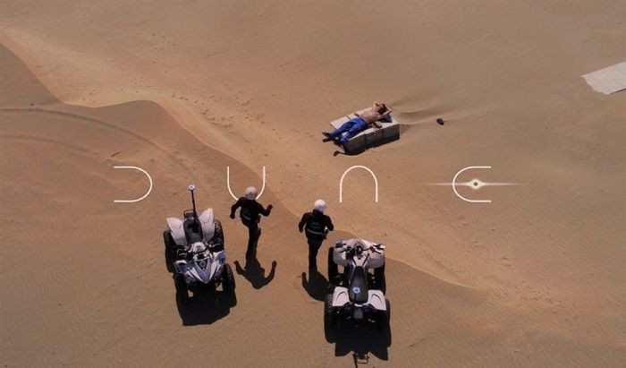 Imazhi jo i zakontë rrëmbeu menjëherë vëmendjen e Internetit.