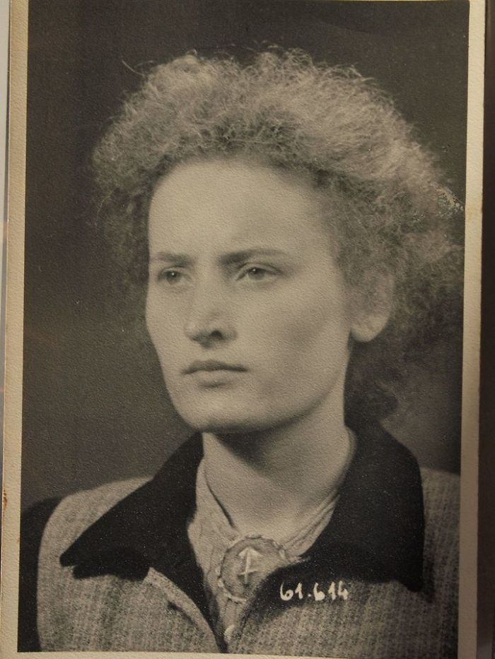 Gjyshja ime Rreth 20 vjeçe