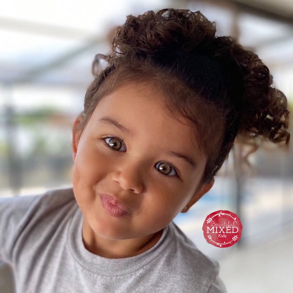 5. Catalina — Kolumbiane, Meksikane, Hollandeze, & IndoAmerikane