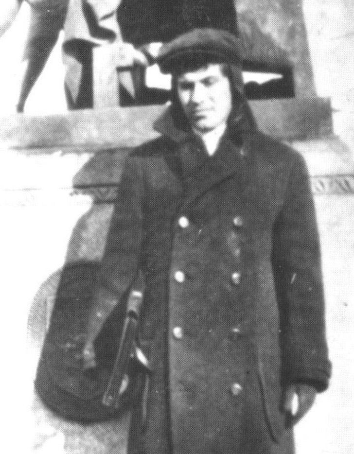 Ai u dënua me 18 muaj burg.