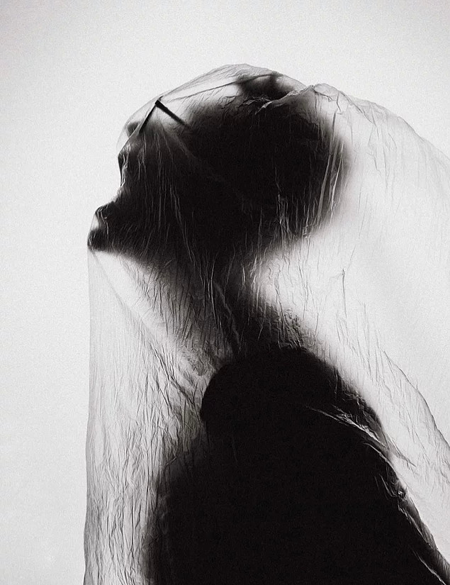 Ndjesia juaj e fundit që shuhet para se të vdisni është të dëgjuarit. Pra, gjëja e fundit që do të përjetoni para se të vdisni  mund të jetë klithja apo bërtitja e frikshme e atyre që janë përreth jush.