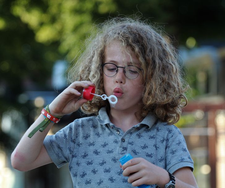 7. Qëndroni të qetë dhe pozitiv